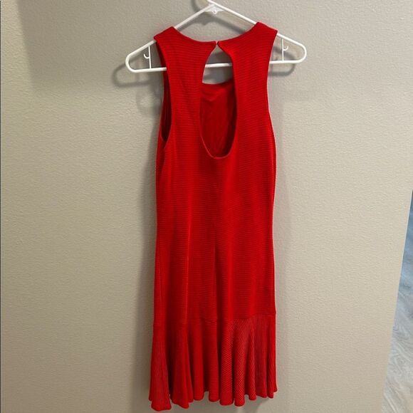 Trina Turk Women’s Size 8 Red Sleeveless Dress - Picture 5 of 7